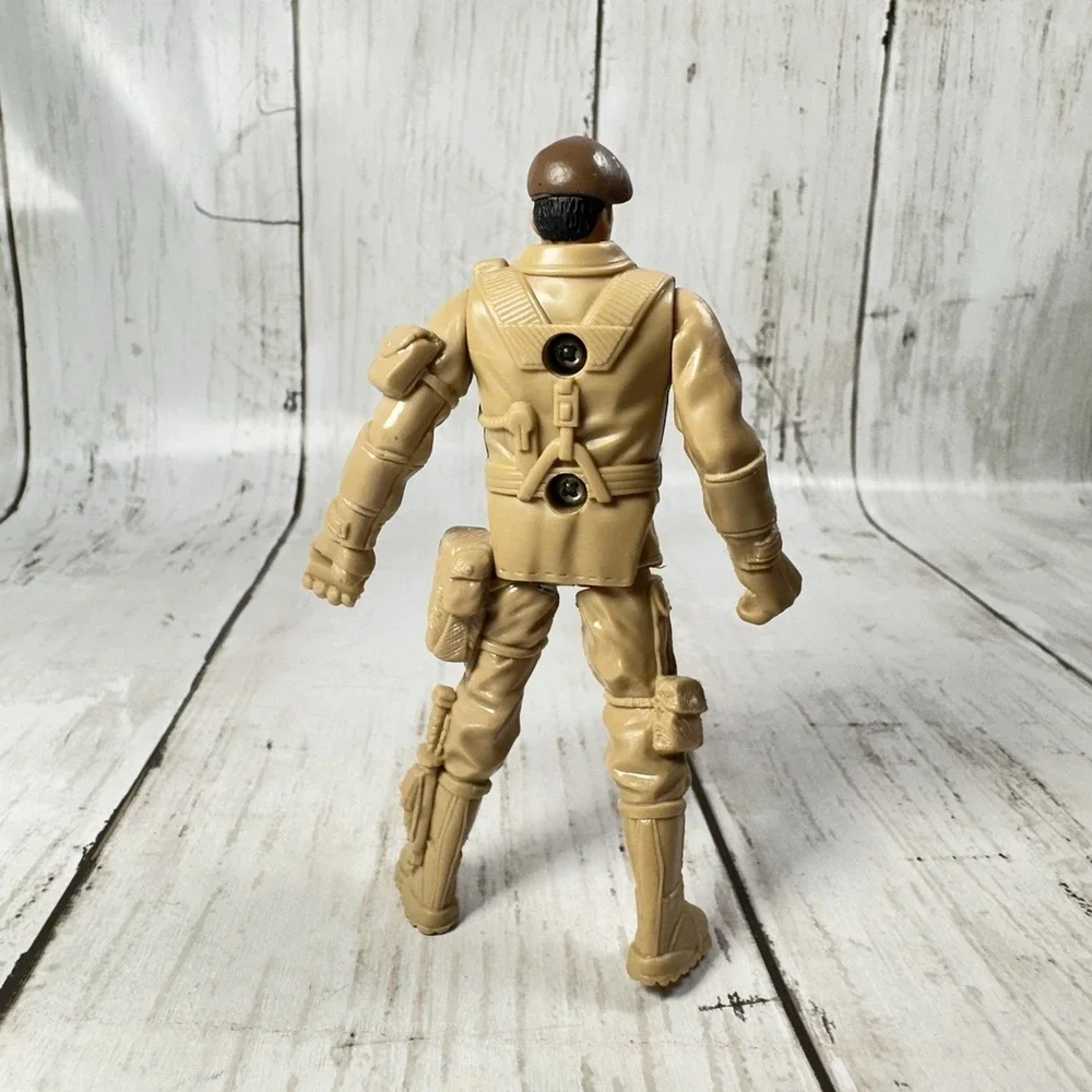 Chap HK Mei Action Figure Soldier Tan Camo Uniform Army 3¾-4″ Military Vintage
